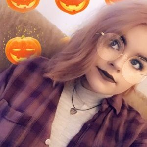 Meet your Posher, Sierra